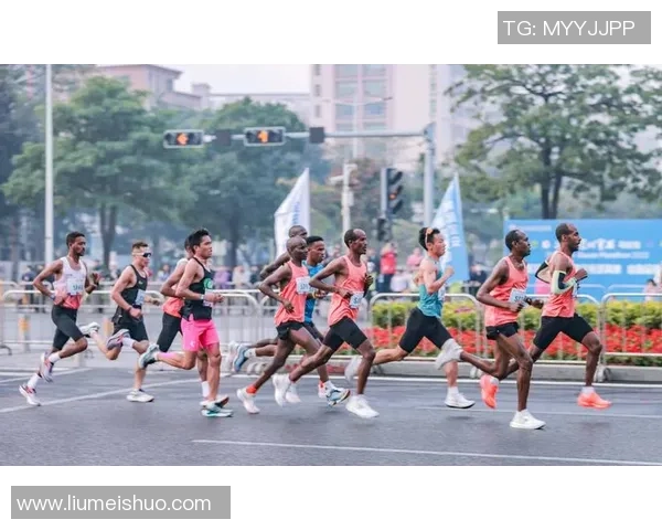 深圳城市马拉松评析:极限运动队展现非凡实力与团队精神 深圳城市马拉松评析:极限运动队展现非凡实力与团队精神