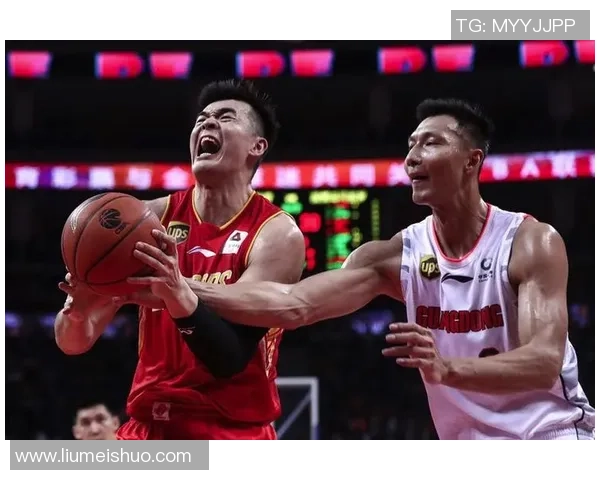 勇士与雷霆G3激战正酣谁能在季后赛中逆袭取胜 勇士与雷霆G3激战正酣谁能在季后赛中逆袭取胜